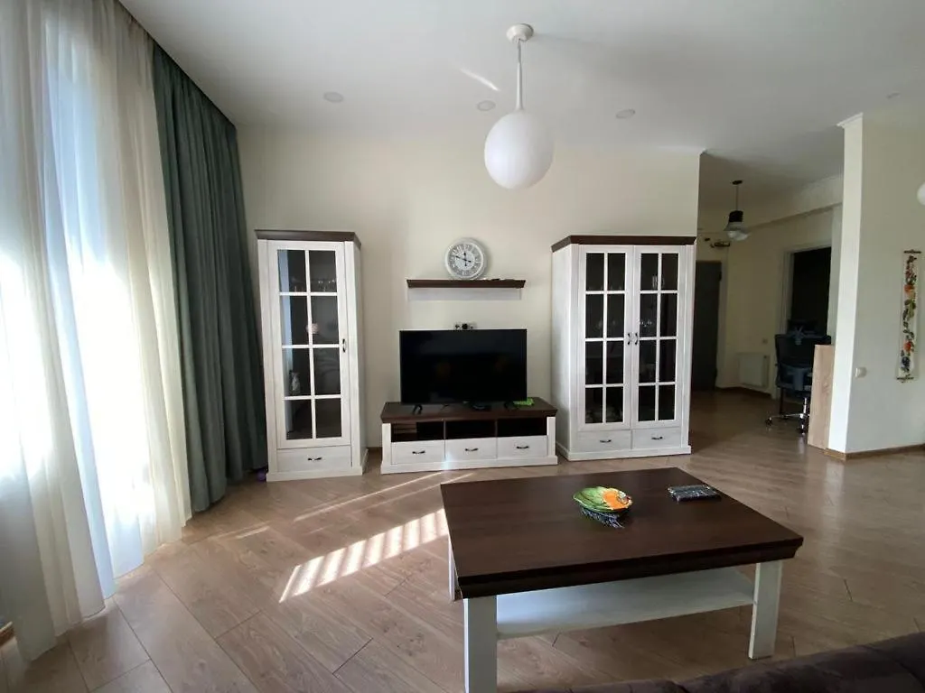 Apartment In City Center Near Technical University Metro Station Tiflis Georgia